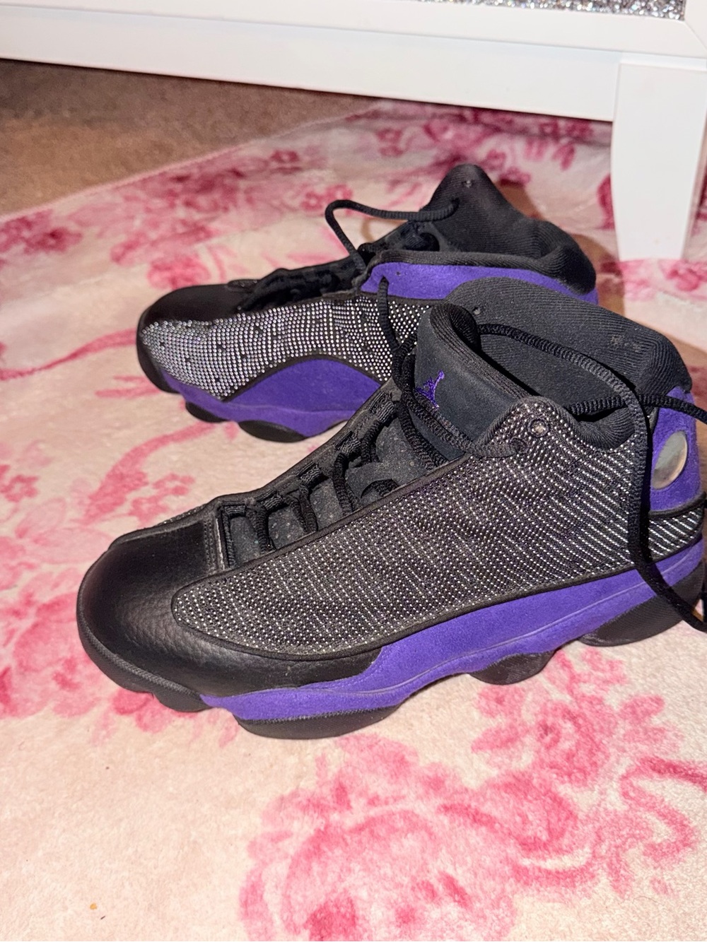 Jordan Men's Black and Purple Retro Basketball Sneakers